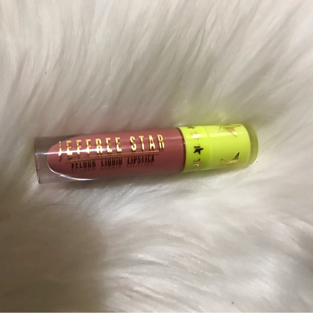 Jeffree Star Liquid Lipstick FULLY NUDE